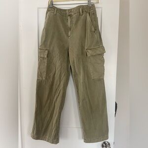 GAP Loose Khaki Cargo Pants with Washwell - Desert Green